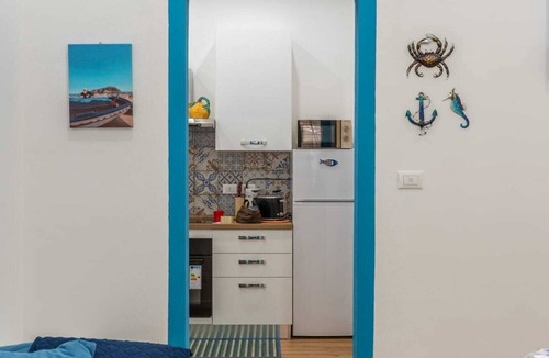 Mondello Apartment | House in Mondello 100 steps from Mondello beach and its square