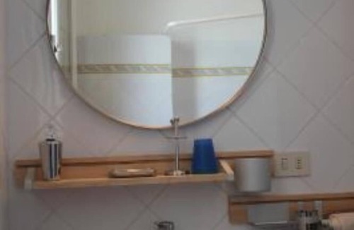 Anzio Villa | House with garden close the beach