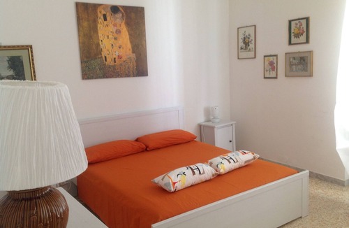 Anzio Villa | House with garden close the beach