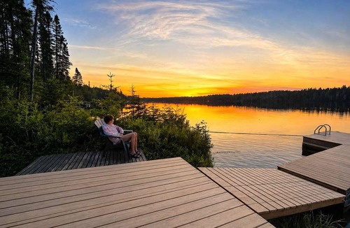 Saint-David-de-Falardeau Ski Chalet | Huard | Tavata Chalets | Petit paradis sur le lac