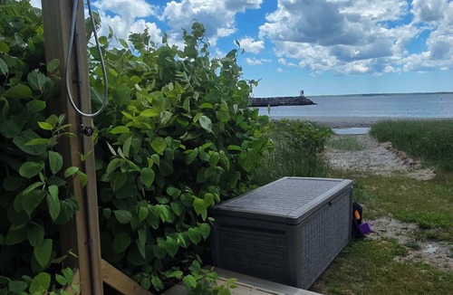 Hunts Point Apartment | Hunts Point Beachside Suite #11