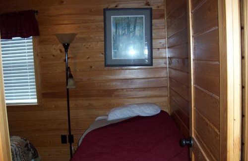 Engelhard Cabin | Hyde County Lodges