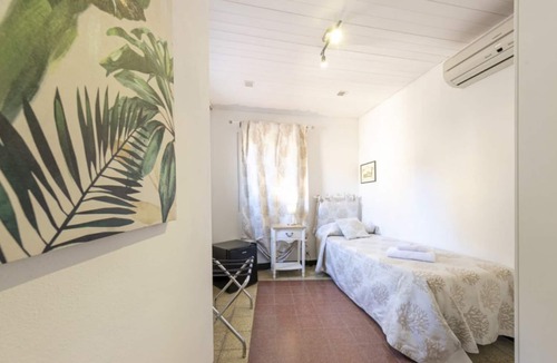 Old Town Bed & Breakfast | Hydra, single room in Palazzo Villelmi