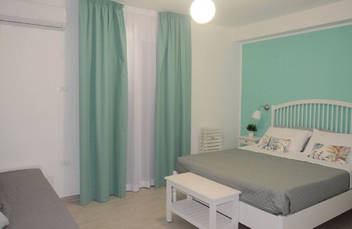 Macari Bed & Breakfast | I colori del mare