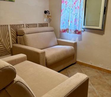 San Felice Circeo Bed & Breakfast | I Lecci Guesthouse