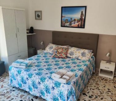 Sant'Agata di Militello House | I MORI IN CAMPIDOGLIO AFFITTA CAMERE