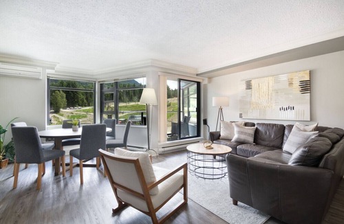 Whistler Village Condo | Ideal mountain Base 2BR/2BA. Views, AC, fireplace!