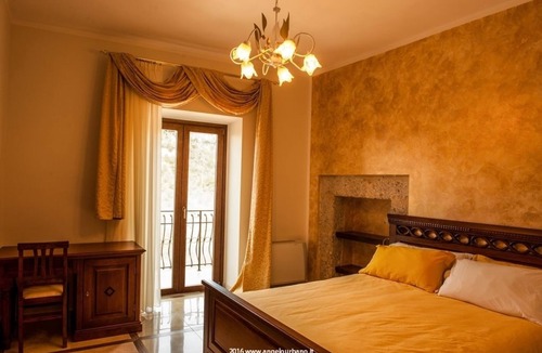 Arpino House | Il Casale della Regina