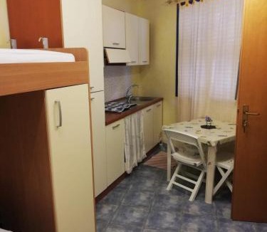 Marettimo Apartment | Il Gabbiano Blu - Monolocale Giallo