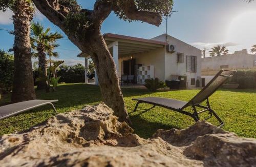 Marsala House | Il patio sul mare