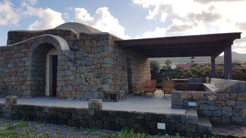 Pantelleria Apartment | IL VIGNETO