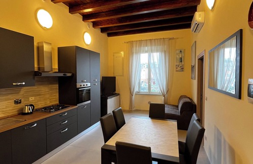Isola del Liri House | In Centro - Rooms and Apartments