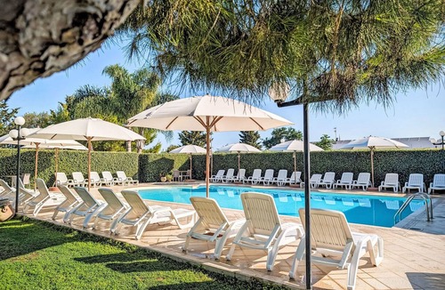 Marsala Apartment | in Marsala mit Terrasse, gemeinschaftlichem Pool by Interhome