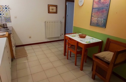 Vinci Villa | Independent apartment with private veranda3 placesVinci hills of Montalbano