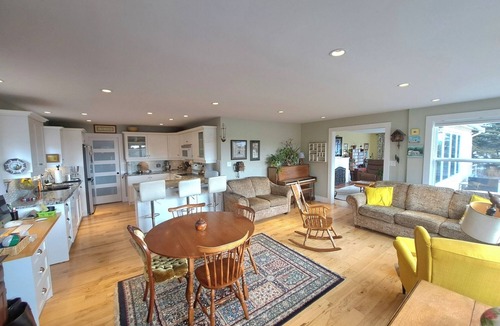Ingramport Cottage | Ingramport Ocean Cottage Minutes from beautiful beaches on the South Shore of NS