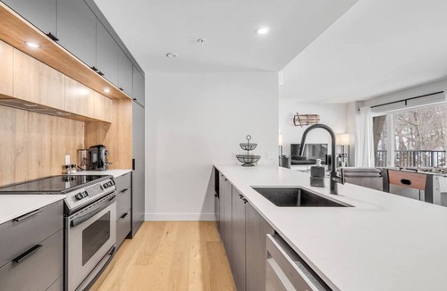Beaupre Apartment | Initial | the chalet | MSA SKI-IN