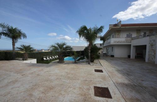 Alcamo Marina Apartment | IRIS HOME Private Pool