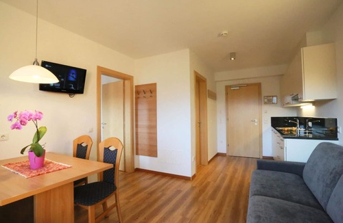 Santo Stefano Apartment | Panorama - holiday flat