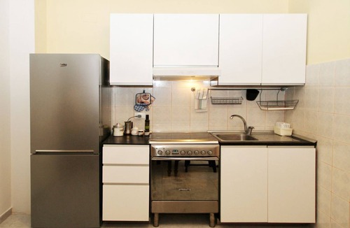 Santo Stefano di Camastra Apartment | Apartment with private courtyard