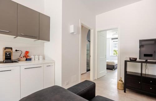 Latina Apartment | IVY - Royal