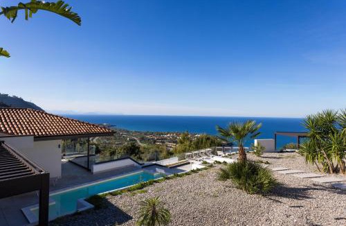 Cefalu Villa | Jacuzzi Villa del Geranio