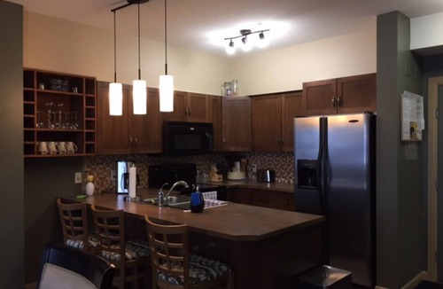 South Pandosy House | Kelowna - 2 Bed, 2 Bath + Den - Available 2021