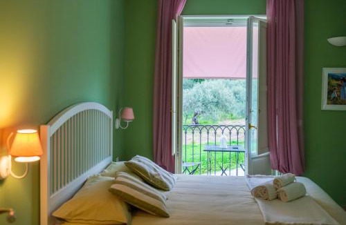 Scala Bed & Breakfast | L'ALBERO DELLA MANNA