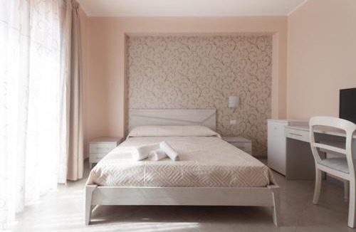 Piedimonte Etneo Bed & Breakfast | L'AURORA