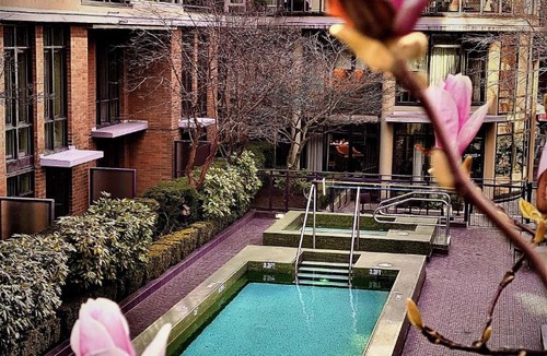 Central Hotel | L'Hermitage Hotel