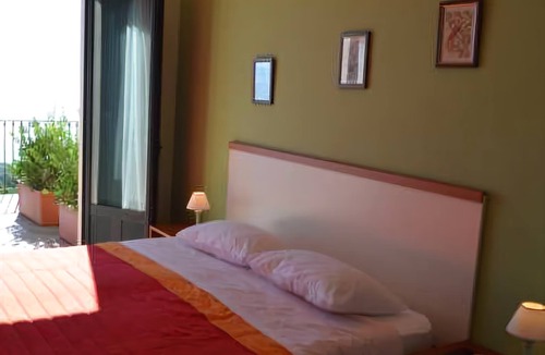 Fornazzo House | L'infinito