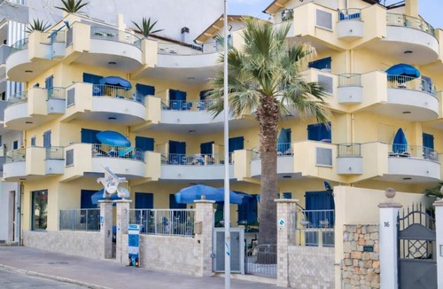 Venetico Marina House | La Baia Di Ulisse