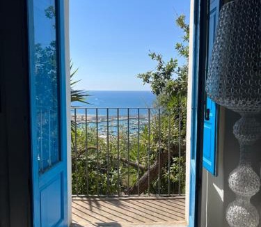 Capo d'Orlando House | La Casa del Nespolo - Exclusive Country Suites - Seaview Pool & Self Check-in