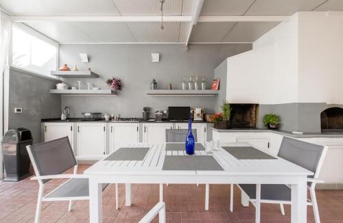 Milazzo Cabin | La Casa del Viaggiatore