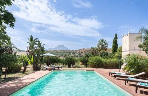 Collesano Villa | La casa dell'Acqua - Private Pool 10 min away from the beach