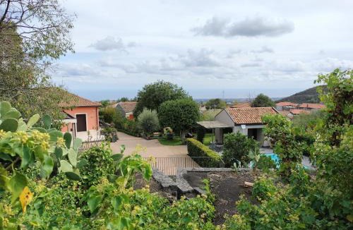 Viagrande Bed & Breakfast | La Casa dell'Alloro