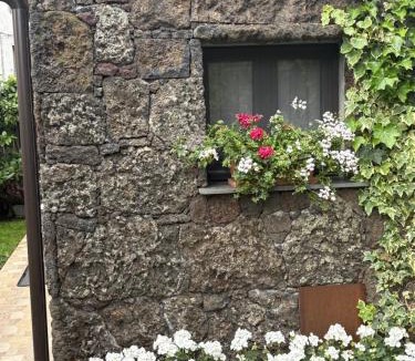 Ragalna House | La Casetta dei Fiori sull Etna