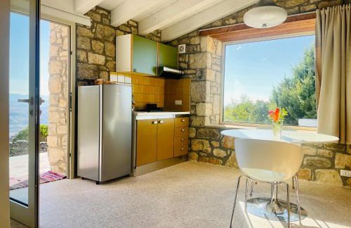 Cammarata Ski Chalet | LA CASETTA SULLE NUVOLE PETRA