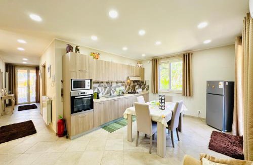 Villa Grazia di Carini Apartment | La Cinisara