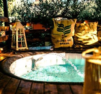 Blufi Villa | LA DIMORA DI PIETRA - Madonie Suite & Garden - Luxury Exclusive Villa with Heated Outdoor SPA & Private Park