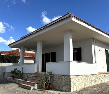 Milianni Villa | La Finestra Sul Mare