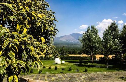Bronte Hotel | La Fucina di Vulcano