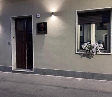 Rovittello House | La Mora Rooms