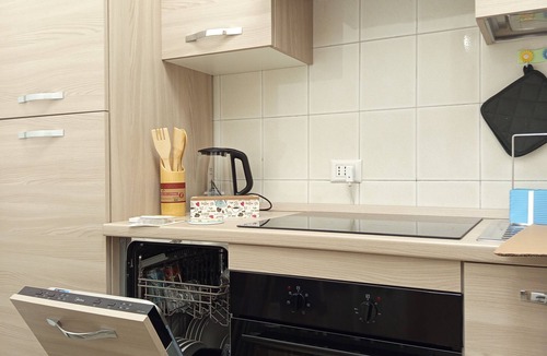 Zona LI La Storta Apartment | La Primula Rome, 15 minutes from St. Peter's