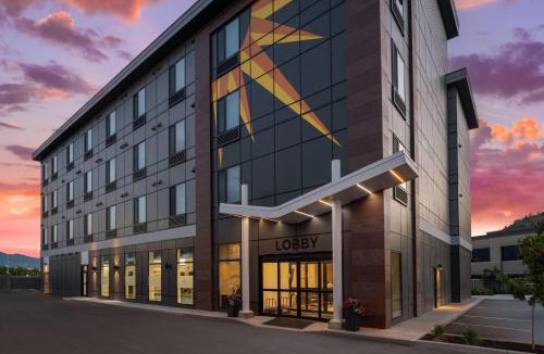 Dilworth Mountain Estates Hotel | La Quinta Inn & Suites by Wyndham Kelowna BC