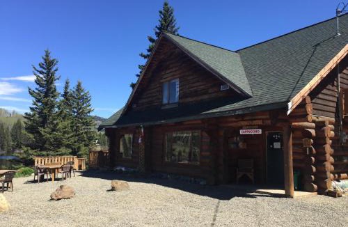 Bridge Lake Cabin | Lac Des Roches Resort