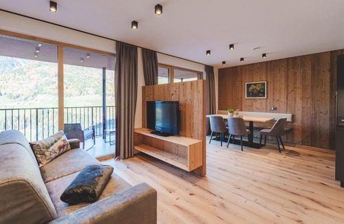 Lutago Cabin | Lahnerhof Chalets - Guestpass and Sauna inclusive