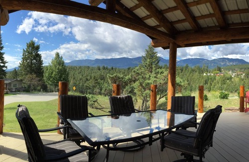Invermere House | LAKE VIEW Mountain house w/HOT TUB