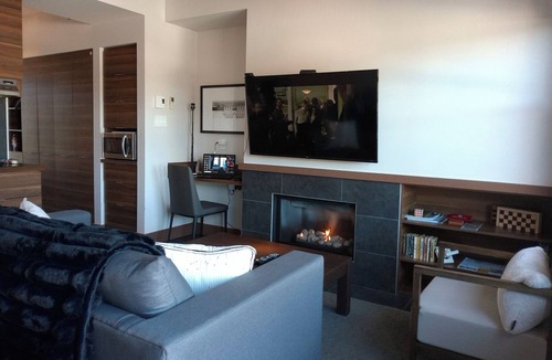Lac Superieur Village Condo | Lakefront condo, studio