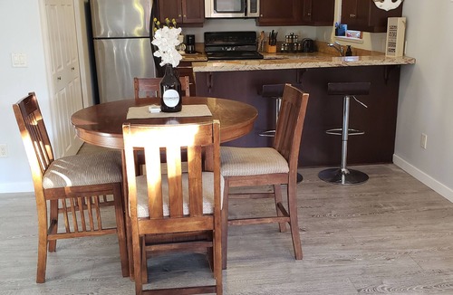 Osoyoos Villa | Lakeshore Villas! Ground floor Lakeview, 3 beds, Great for Families!