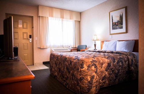 Langley Hotel | Langley Hwy Hotel
